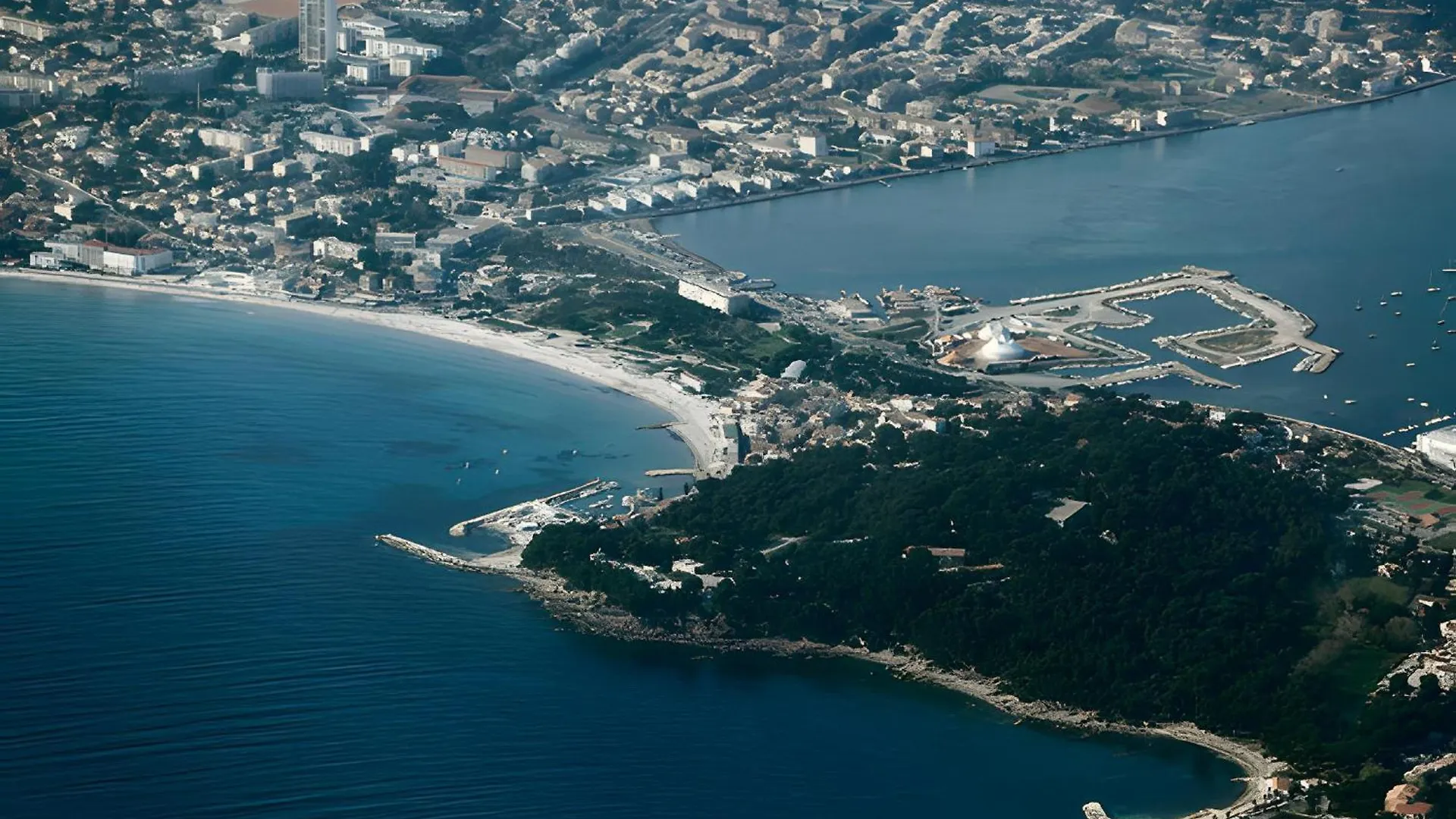 Le Ponton Et Son Spa Saint-Mandrier-sur-Mer 0*,
